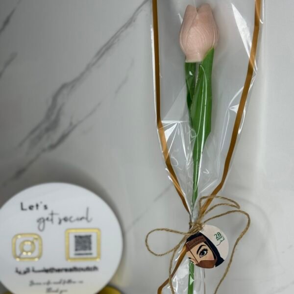 شمعة التوليب – Tulip Candle